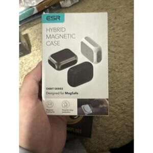 ESR Hybrid Magnetic Case for MagSafe